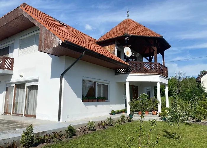 Juhasz Apartamento Gyenesdiás